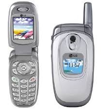 2000 Used Flip Cell Phone on AT&T No Contract 2